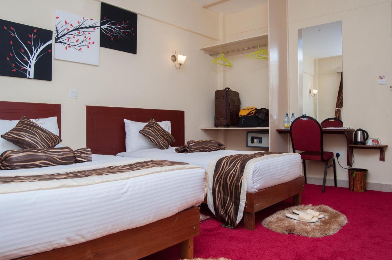 Merril Hotel เอลโดเร็ท ภายนอก รูปภาพ