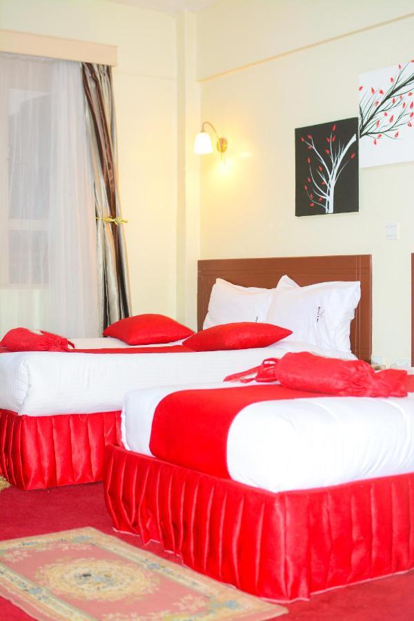 Merril Hotel เอลโดเร็ท ภายนอก รูปภาพ