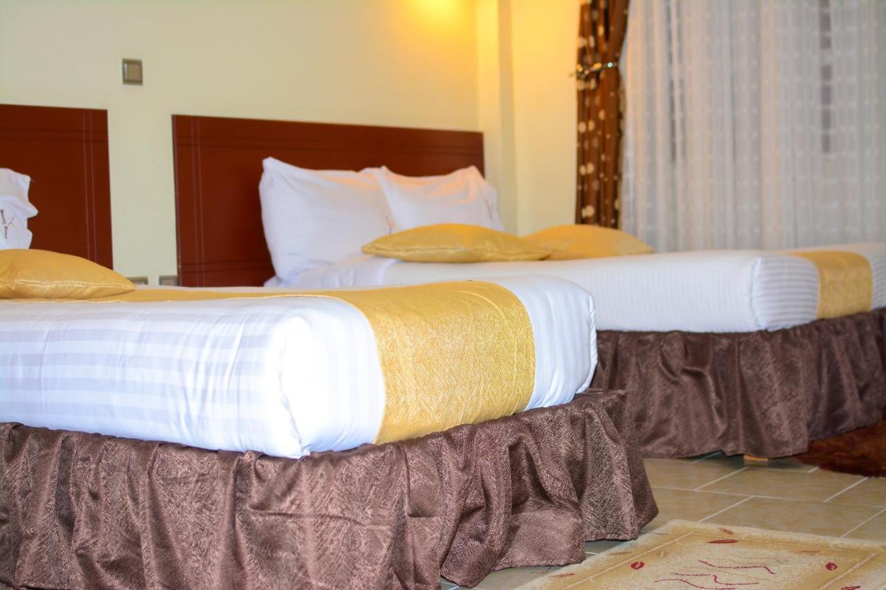 Merril Hotel เอลโดเร็ท ภายนอก รูปภาพ