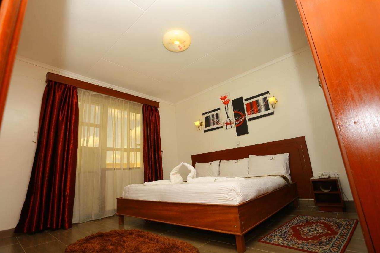 Merril Hotel เอลโดเร็ท ภายนอก รูปภาพ