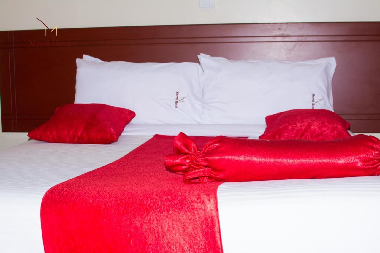 Merril Hotel เอลโดเร็ท ภายนอก รูปภาพ